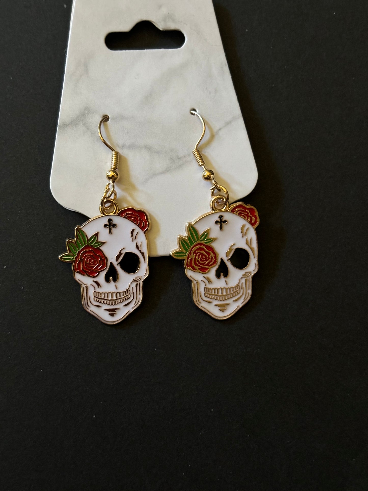 Skulls earrings