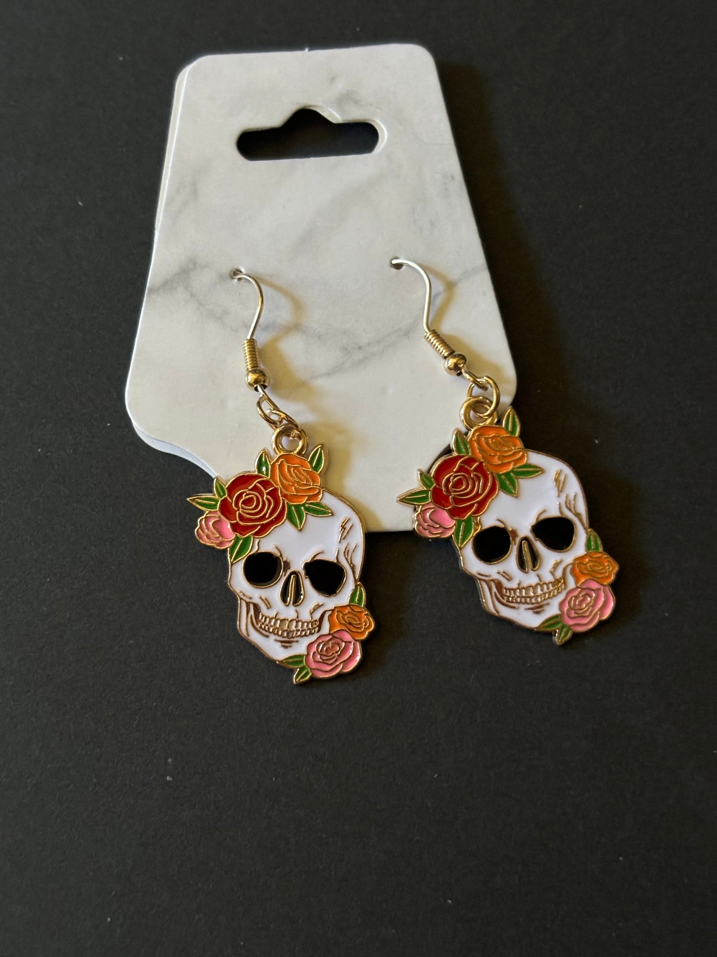 Skulls earrings