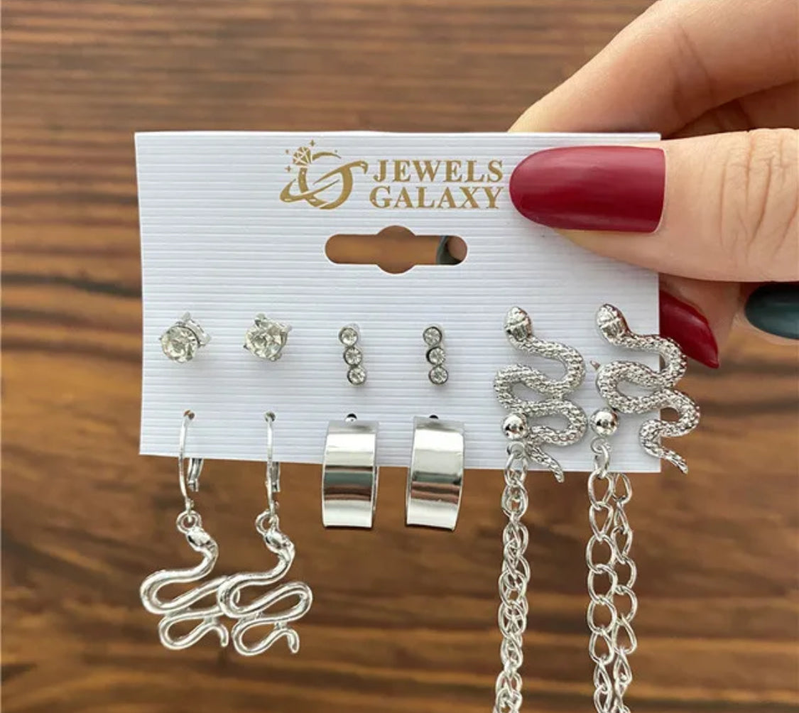 Silver tone earrings set 3